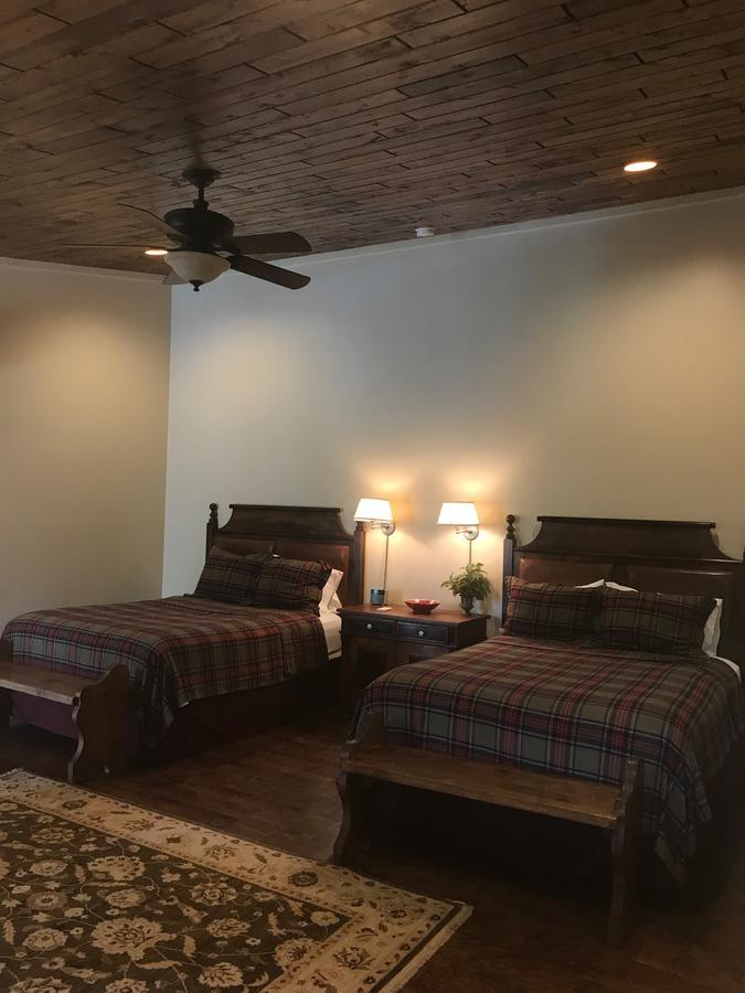 Joshua Creek Ranch Hotel เบอร์นี ภายนอก รูปภาพ