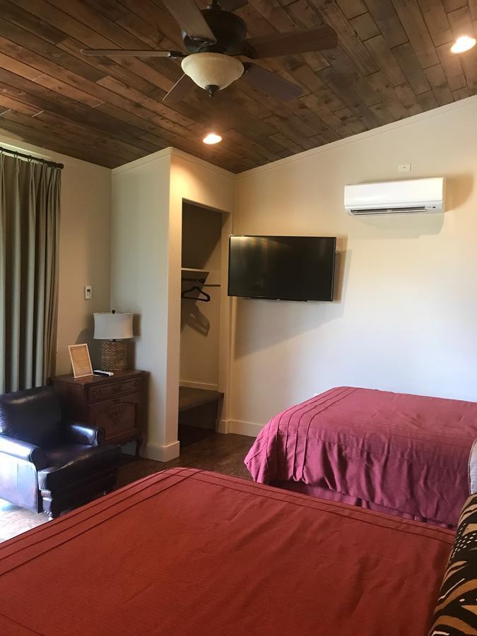 Joshua Creek Ranch Hotel เบอร์นี ภายนอก รูปภาพ